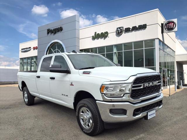 2022 RAM 2500 Tradesman Crew Cab 4x4 8 Box