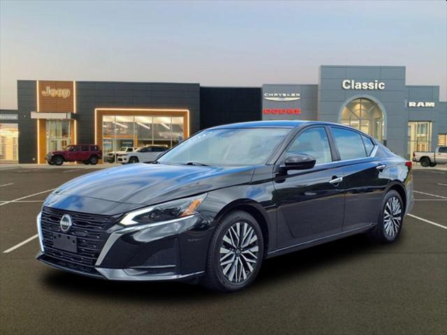 2023 Nissan Altima SV FWD