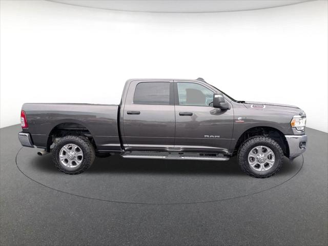 2024 RAM 2500 Big Horn Crew Cab 4x4 64 Box