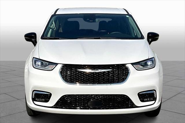 2024 Chrysler Pacifica Touring L AWD