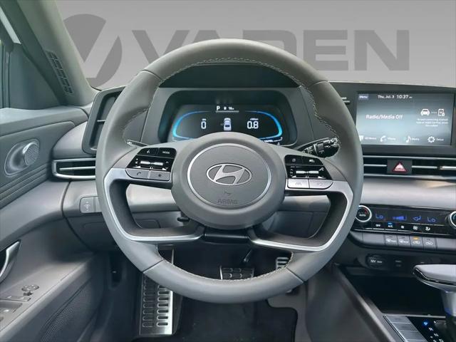 2025 Hyundai Elantra Hybrid SEL Sport