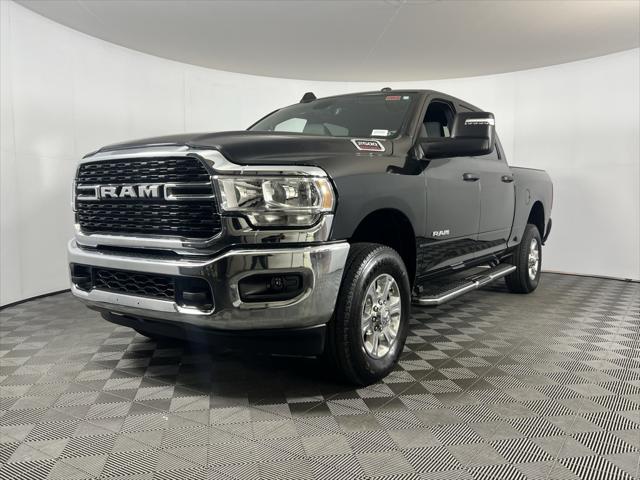 2024 RAM 2500 Big Horn Crew Cab 4x4 64 Box