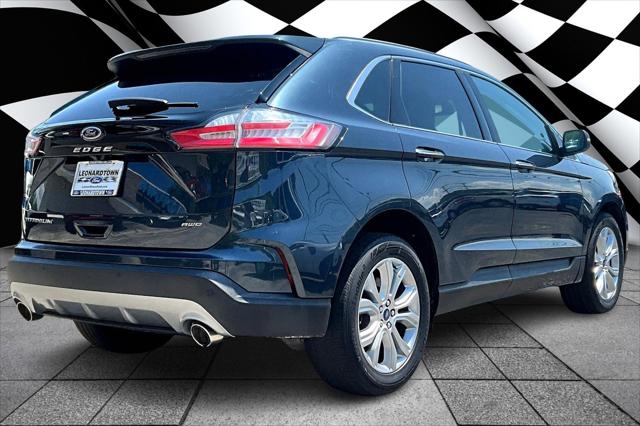 2022 Ford Edge Titanium