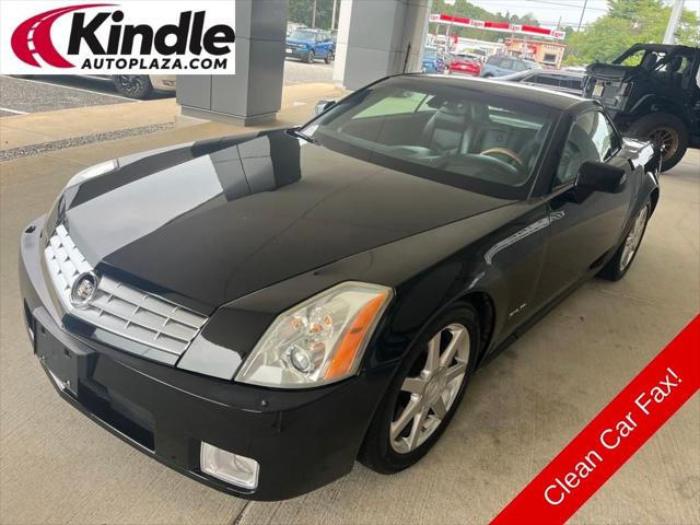 2005 Cadillac XLR Standard