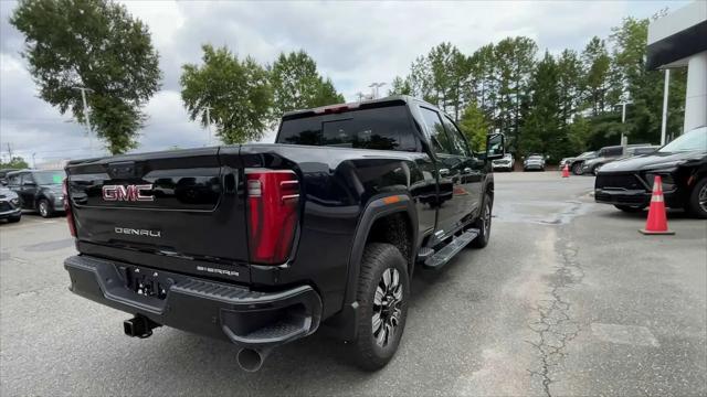 2025 GMC Sierra 2500HD 4WD Crew Cab Standard Bed Denali