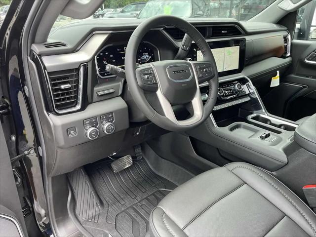2025 GMC Sierra 2500HD 4WD Crew Cab Standard Bed Denali