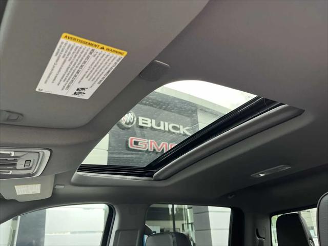 2025 GMC Sierra 2500HD 4WD Crew Cab Standard Bed Denali