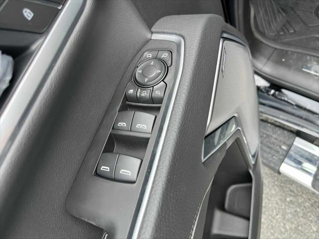 2025 GMC Sierra 2500HD 4WD Crew Cab Standard Bed Denali