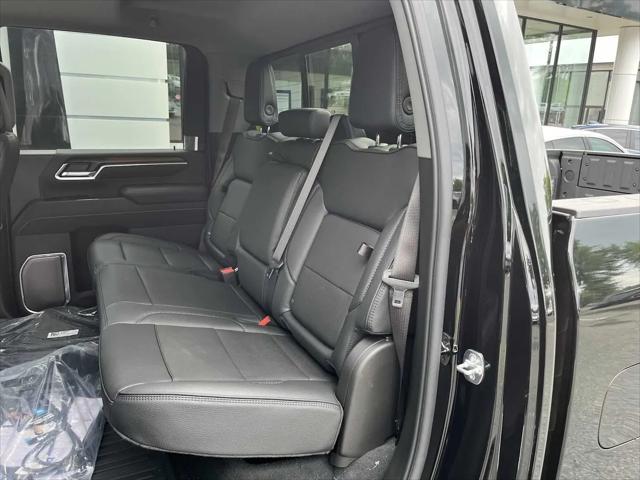 2025 GMC Sierra 2500HD 4WD Crew Cab Standard Bed Denali
