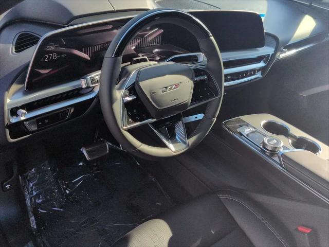 2026 Cadillac iQ V-Series w/1SV