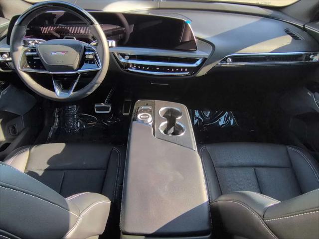 2026 Cadillac iQ V-Series w/1SV
