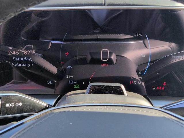 2026 Cadillac iQ V-Series w/1SV