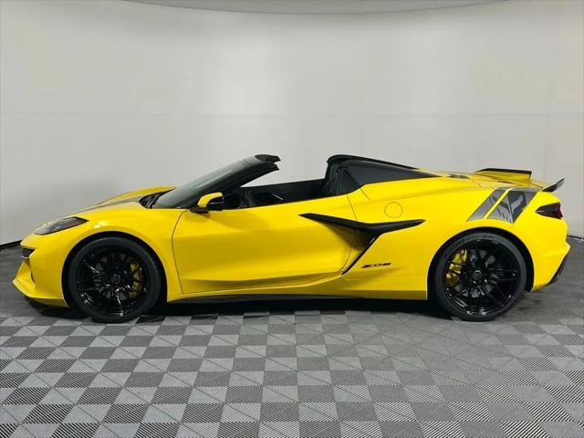 2025 Chevrolet Corvette Z06 RWD Convertible 2LZ