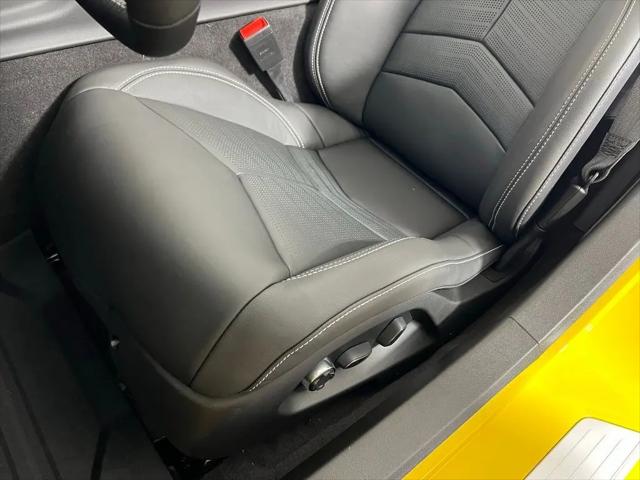 2025 Chevrolet Corvette Z06 RWD Convertible 2LZ