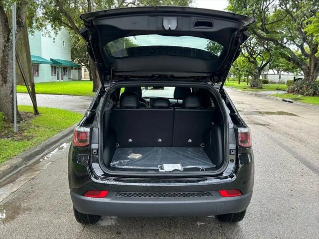 2025 Jeep Compass Latitude 4x4