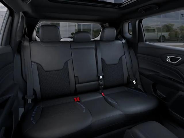2025 Jeep Compass Latitude 4x4
