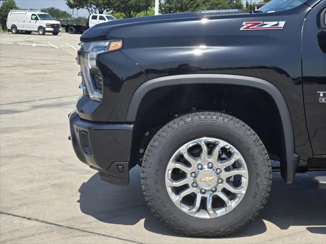 2025 Chevrolet Silverado 2500HD 4WD Crew Cab Standard Bed LTZ