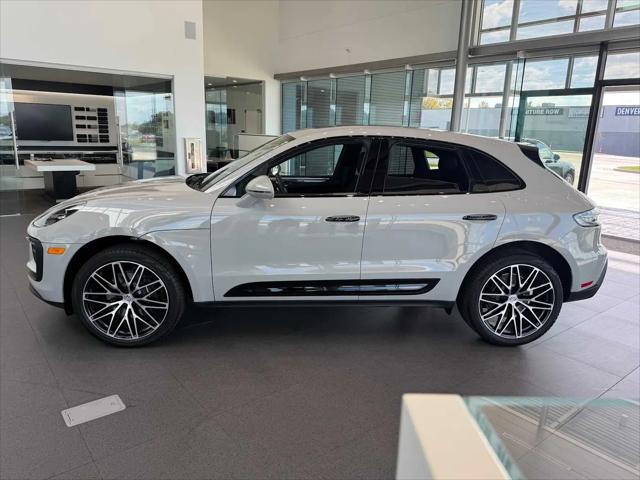 2025 Porsche Macan Macan
