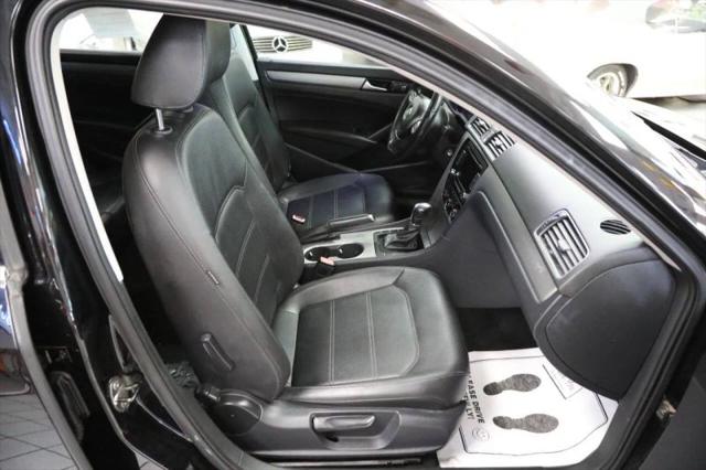 2014 Volkswagen Passat 1.8T SE