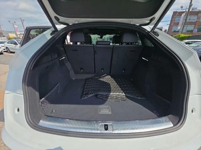 2022 Audi Q5 Sportback Premium 45 TFSI S line quattro S tronic