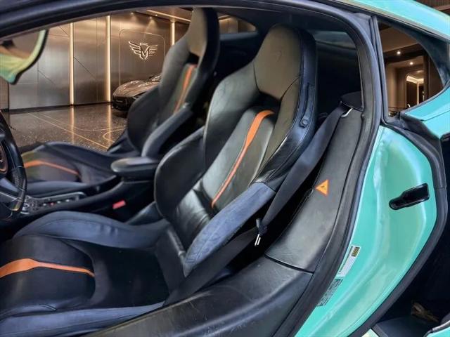 2017 McLaren 570S Base