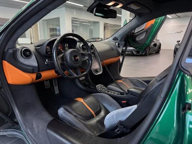 2017 McLaren 570S Base