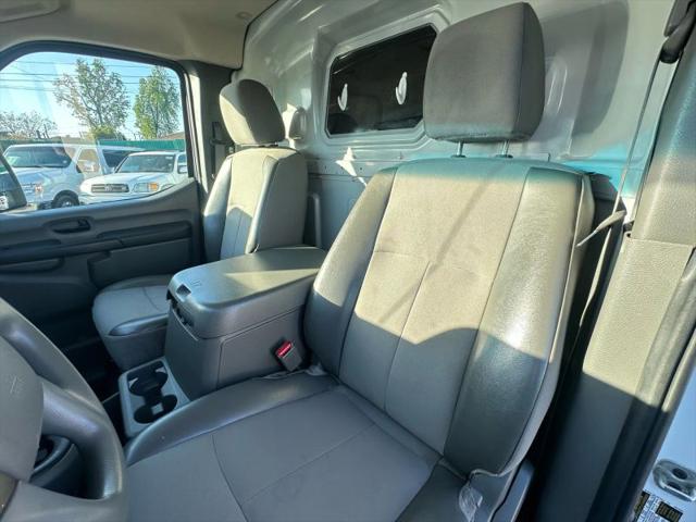 2021 Nissan 3500 SV Standard Roof V8