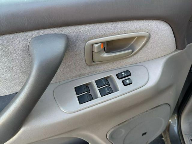 2005 Toyota Sequoia SR5 V8