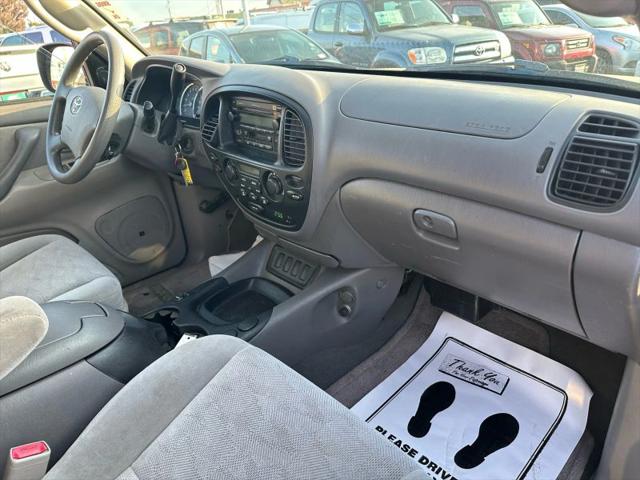 2005 Toyota Sequoia SR5 V8
