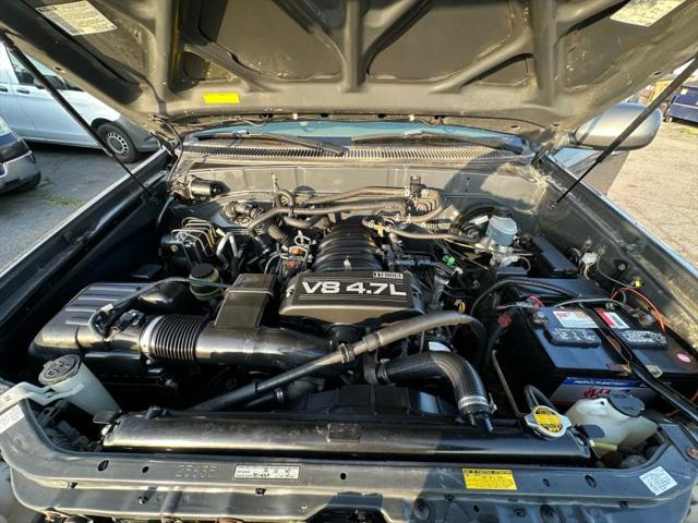 2005 Toyota Sequoia SR5 V8
