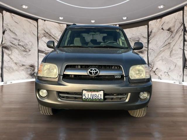 2005 Toyota Sequoia SR5 V8