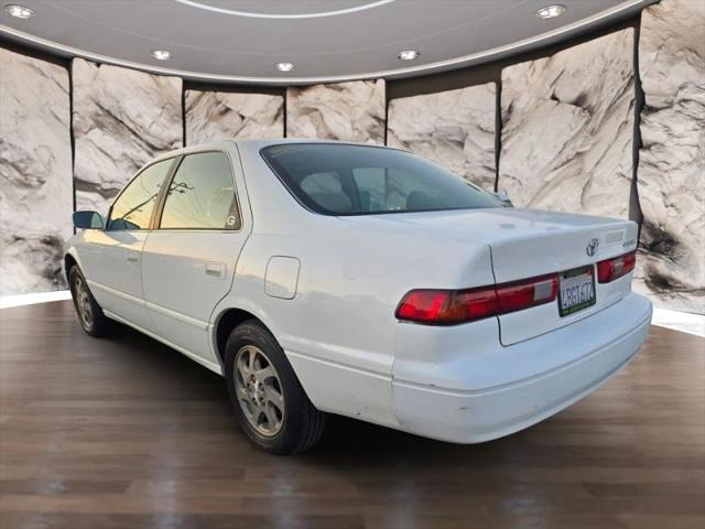 1998 Toyota Camry XLE V6