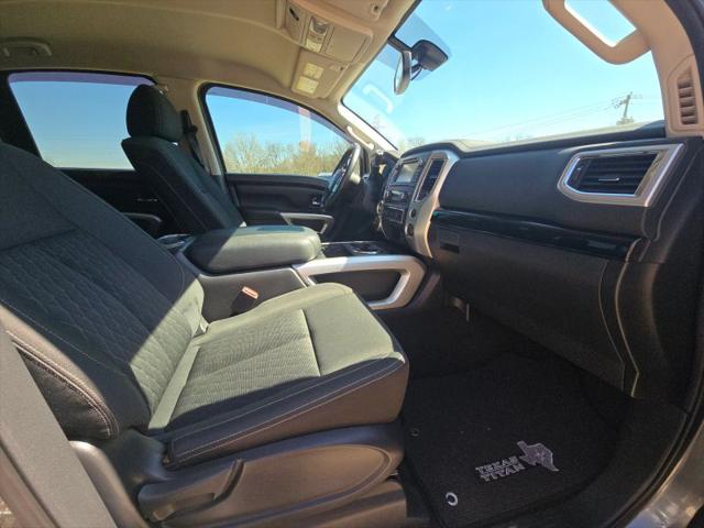 2018 Nissan Titan SV