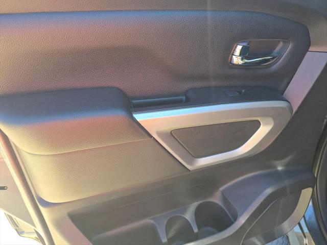 2018 Nissan Titan SV