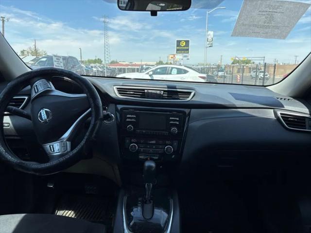 2015 Nissan Rogue SV