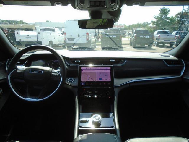 2025 Jeep Grand Cherokee Limited 4x4