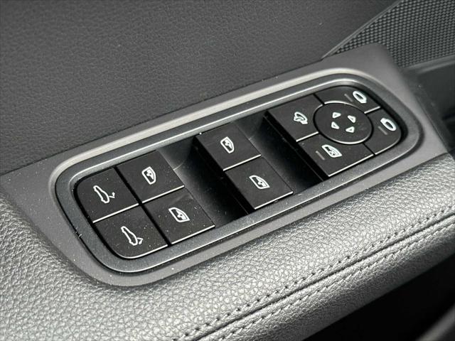 2025 Porsche Cayenne Coupe AWD