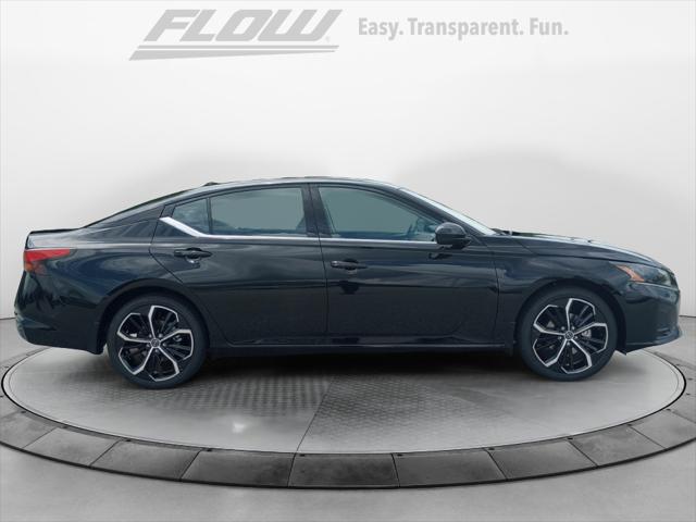 2025 Nissan Altima SR FWD