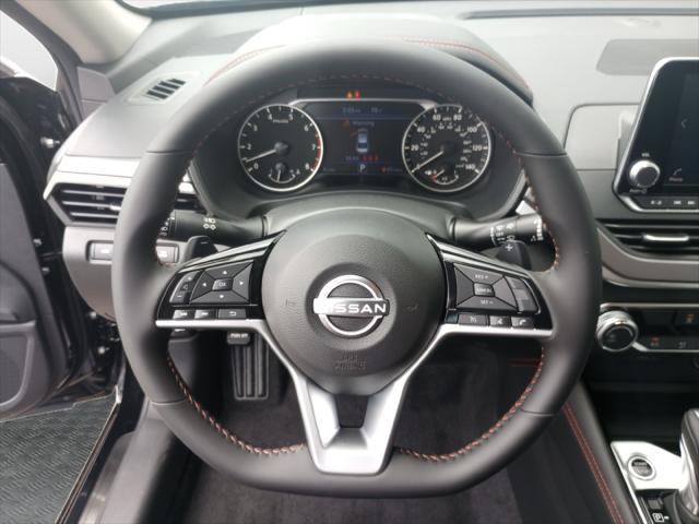 2025 Nissan Altima SR FWD
