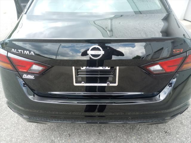 2025 Nissan Altima SR FWD