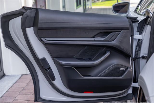 2021 Porsche Taycan Turbo S