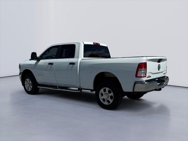 2024 RAM 2500 Big Horn Crew Cab 4x4 64 Box
