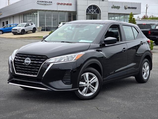 2024 Nissan Kicks S Xtronic CVT