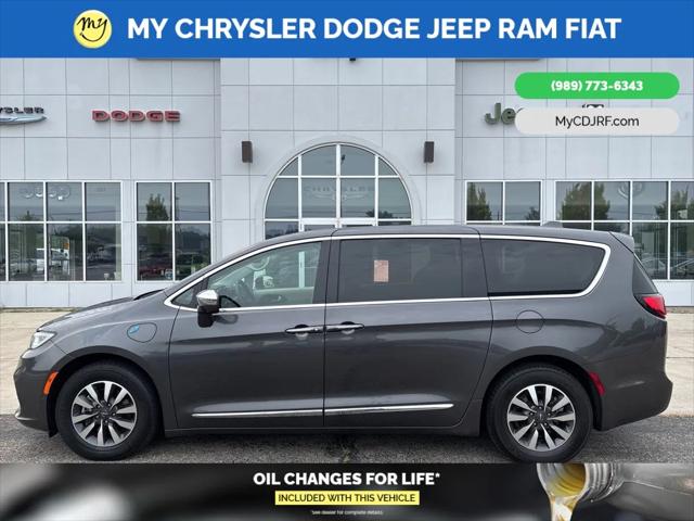 2022 Chrysler Pacifica Hybrid Limited