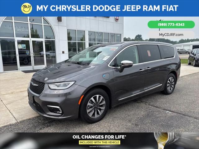 2022 Chrysler Pacifica Hybrid Limited
