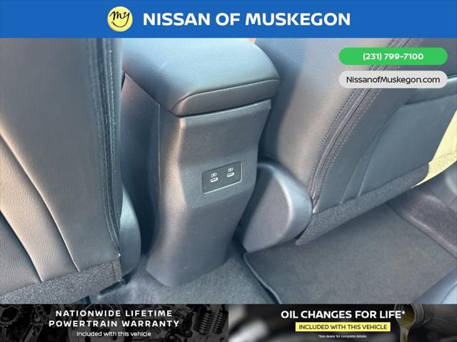 2025 Nissan Kicks SR Intelligent AWD