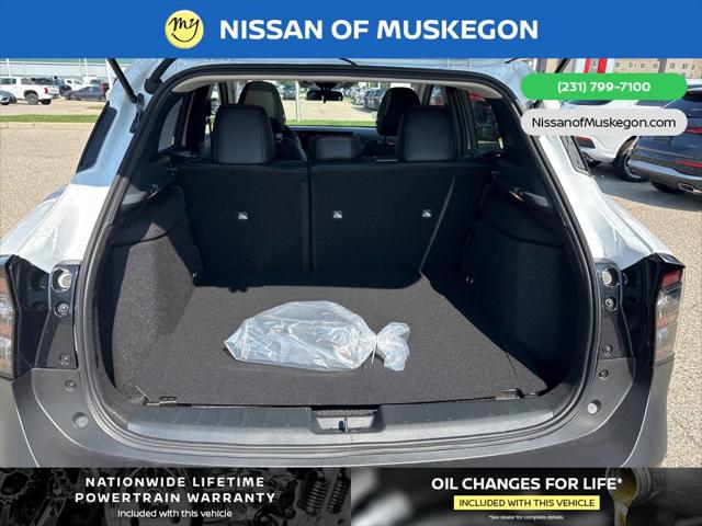 2025 Nissan Kicks SR Intelligent AWD