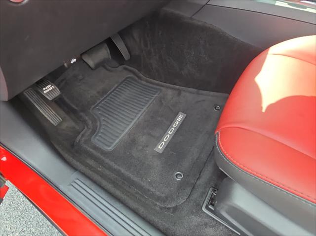 Used 2014 Dodge Challenger For Sale in Wilmington, OH