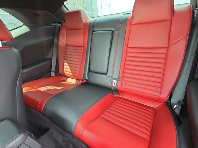 Used 2014 Dodge Challenger For Sale in Wilmington, OH