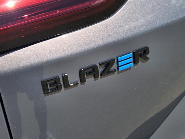 2025 Chevrolet V Blazer eAWD RS